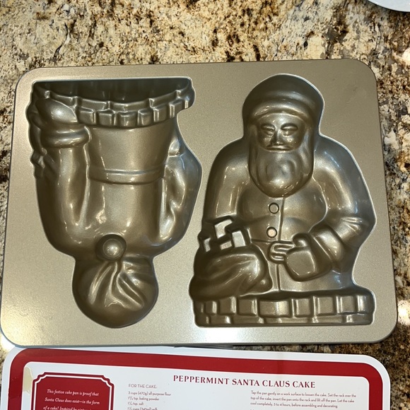 BNWT Williams-Sonoma, Nordicware, Vintage Santa Claus cake pan - Picture 7 of 9